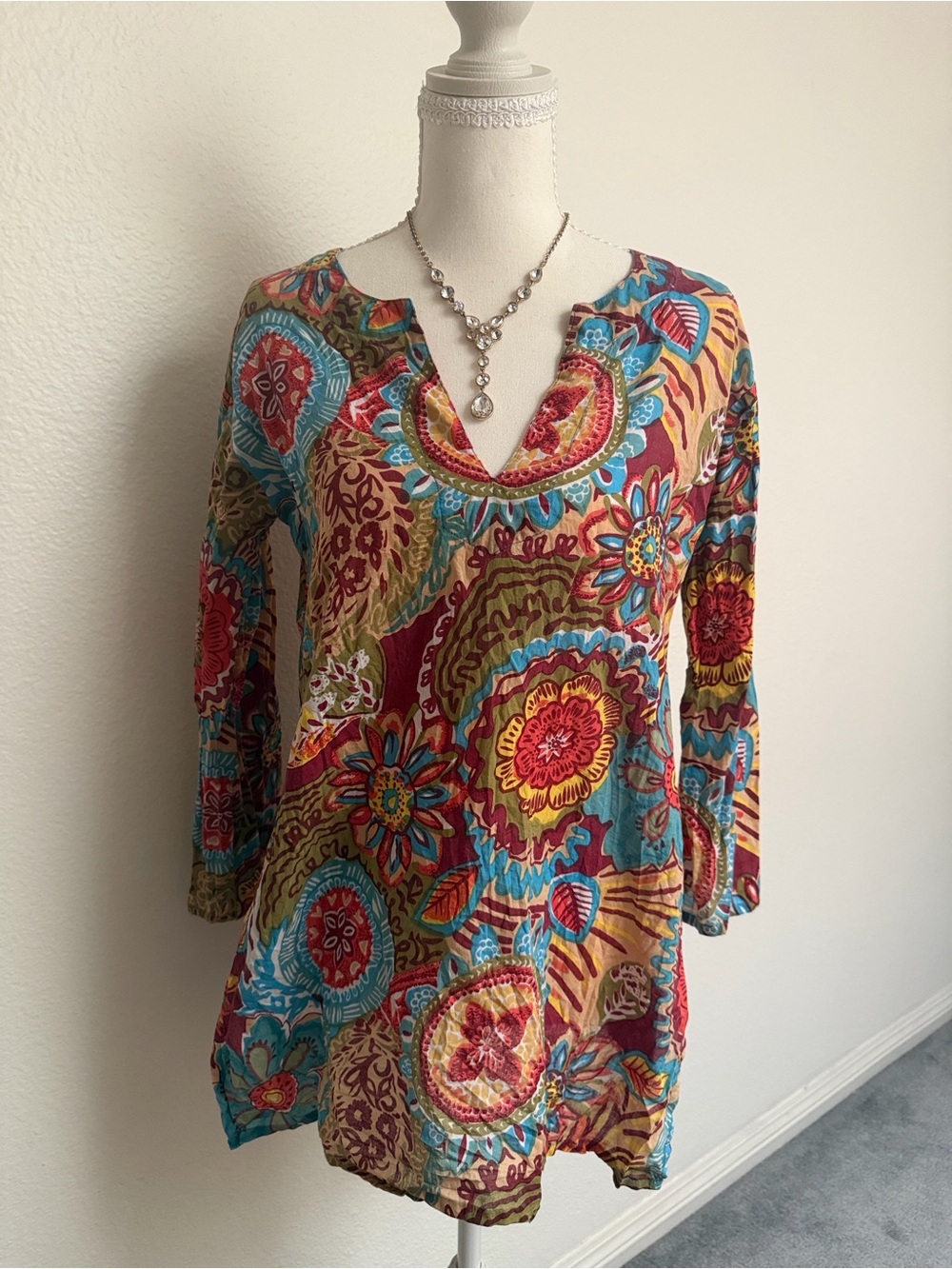Boho Floral Split-Neck Tunic Top